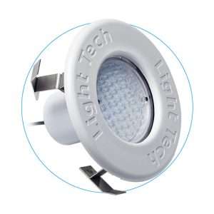 Linha Adapt LED 15 cm que serve para reduzir o consumo de energia das luminárias de piscina dos modelos antigos